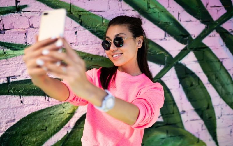 What To Do When… Your teen seems to prefer spending time online than with  their family or “real world” friends - The Digital Wellness Lab